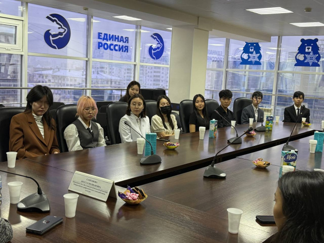 Студенты АГИКИ отмечены наградами Республиканского комитета профсоюза работников культуры