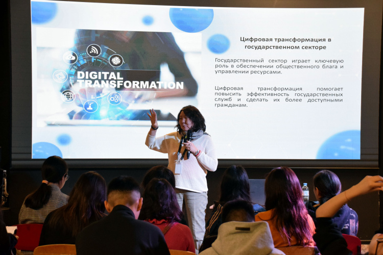 В АГИКИ стартовал проект «Цифровые кафедры»